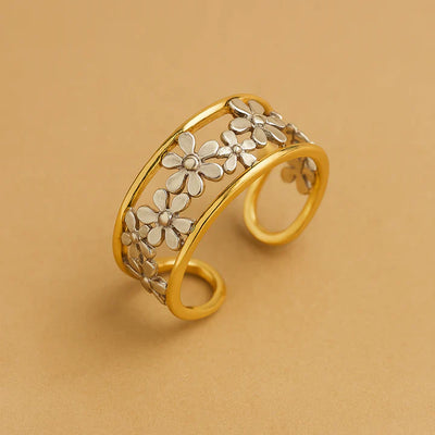 Hollow Daisy Ring