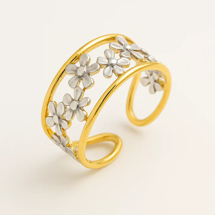 Hollow Daisy Ring