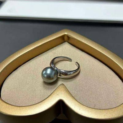 Vintage Pearl Geometric Ring