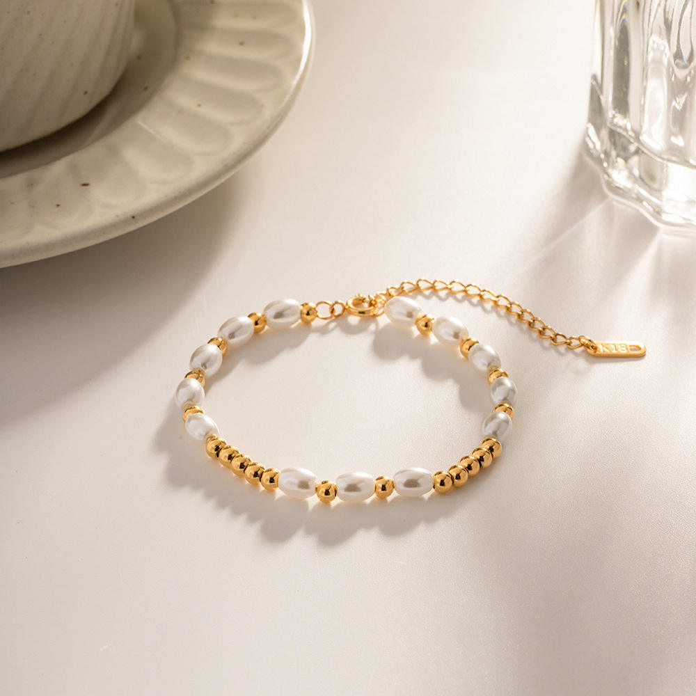 Geometric Pearl Bead Bracelet