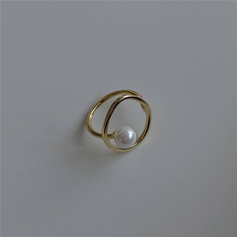 Geometric Pearl Ring