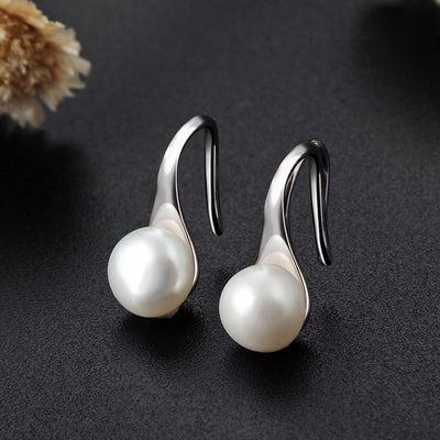 Shell Pearl Drop Earrings