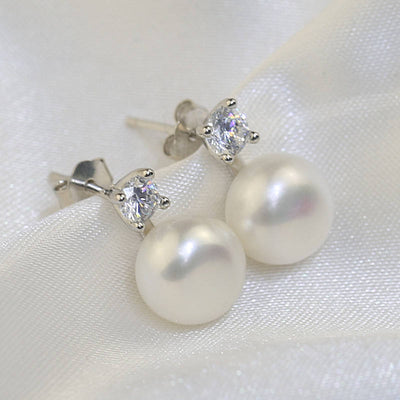 Freshwater Pearl Stud Earrings