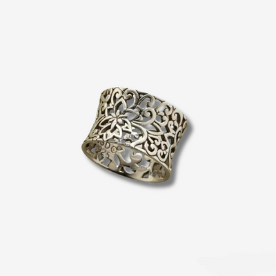 Vintage Silver Hollow Ring