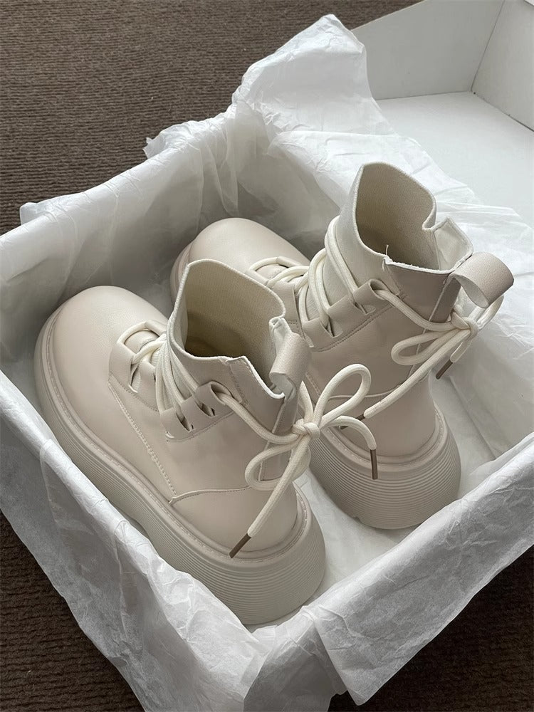 CASSIDY™ -  Chic Cold-Weather Boots