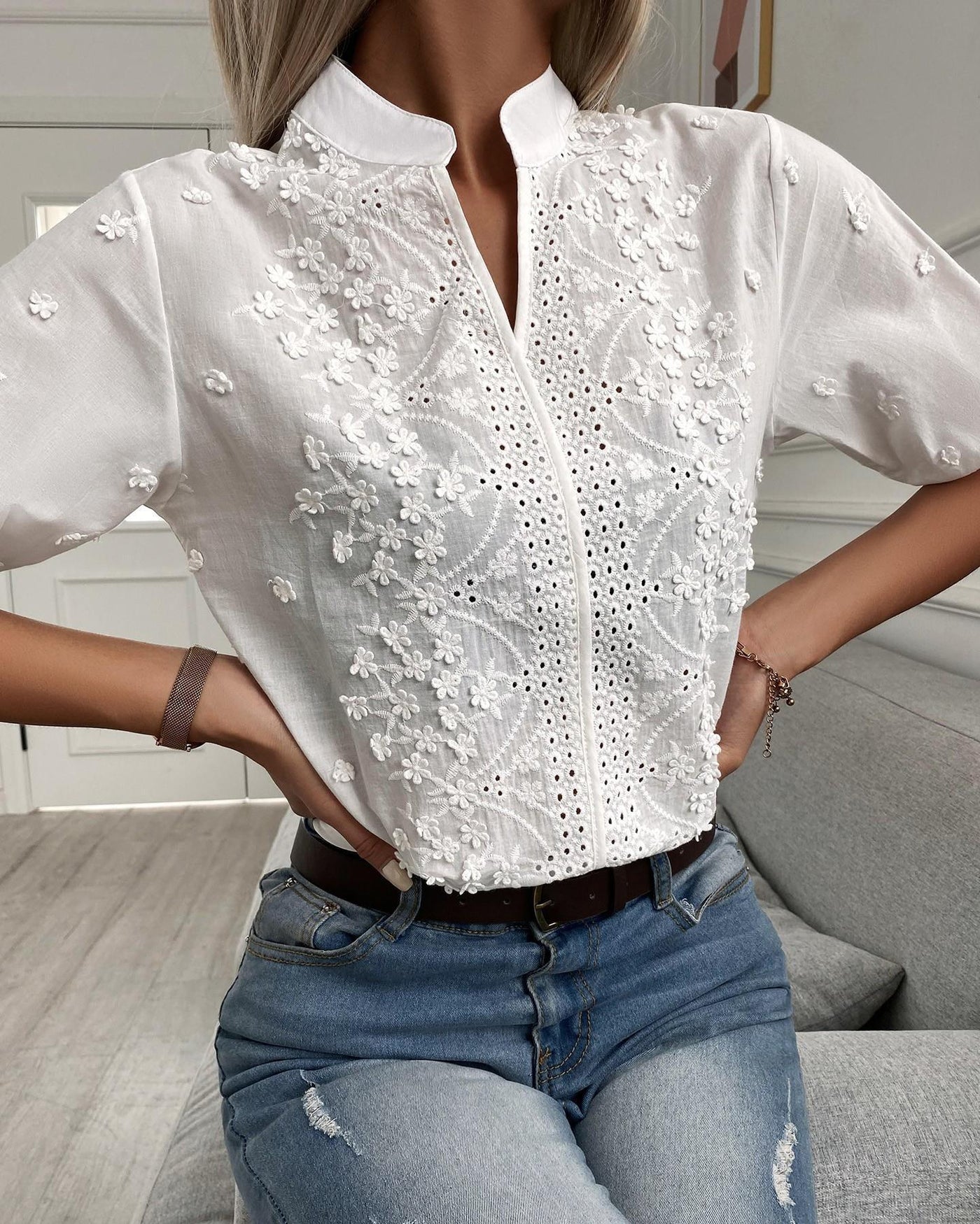 RAELIA - EMBROIDERED BLOUSE WITH BUTTON FRONT