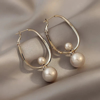 Vintage Charming Pearl Earrings