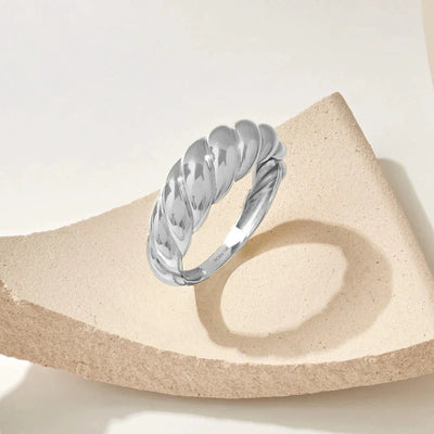 Croissant Ring