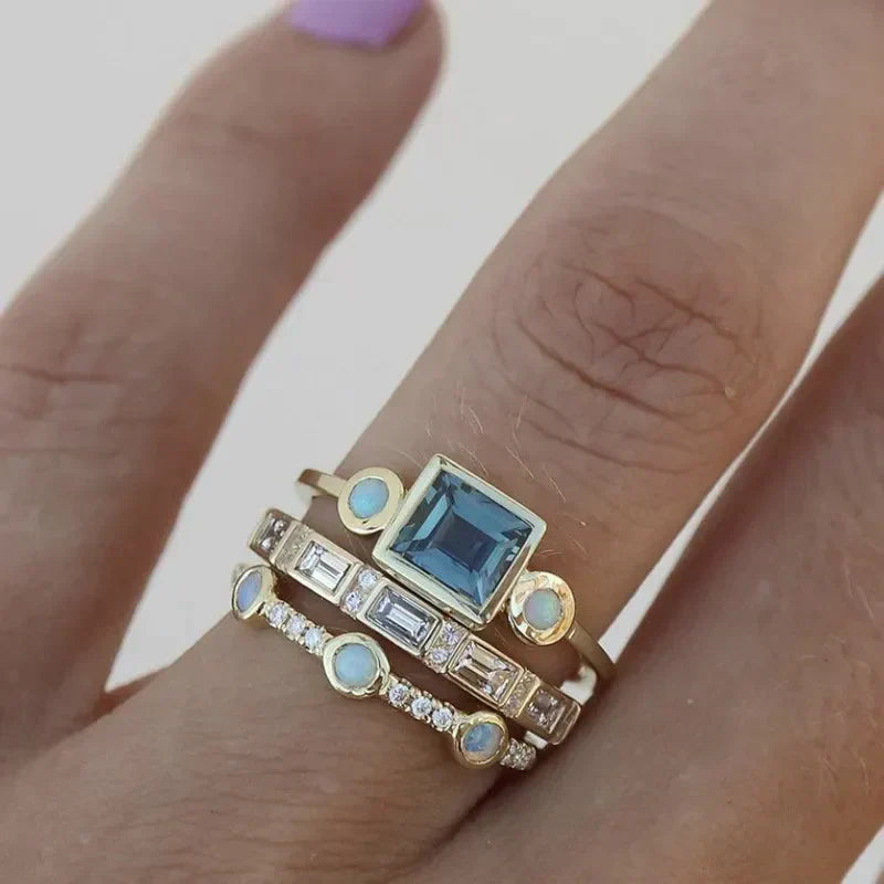 Blue Crystal Ring Set – Vintage Style