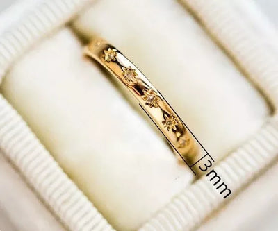 Vintage Gold & Zirconia Ring