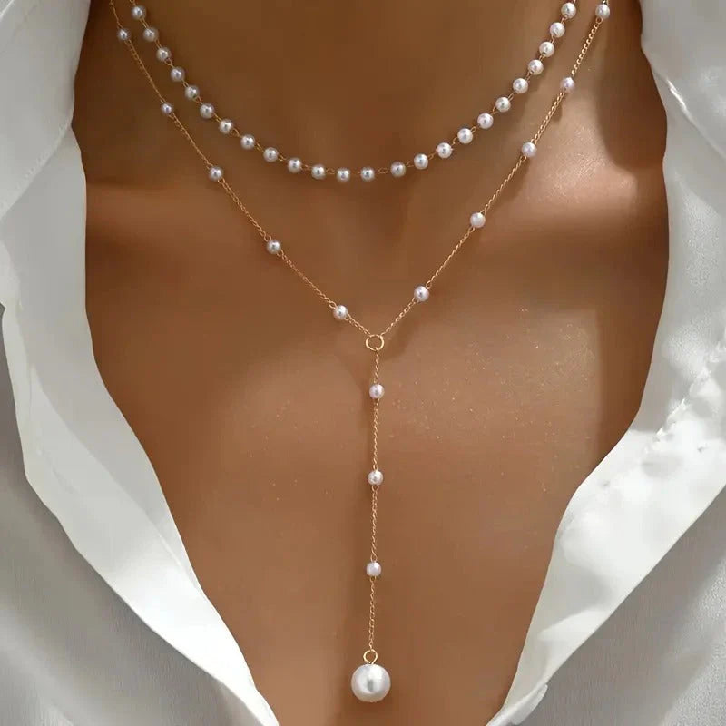 Delicate Pearl Drop Necklace
